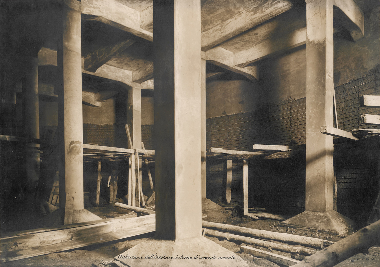 1945 - Acquedotto della Spezia - Serbatoio Colli riparato dai danni di Guerra